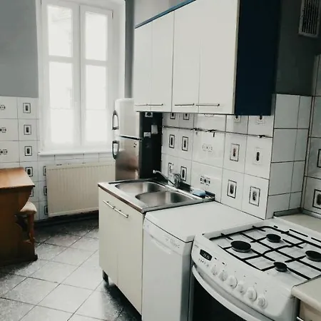 Tanie Spanie Przy Park - Zameldowanie Bezobslugowe - Alloggio in famiglia *