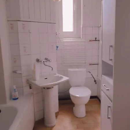 Tanie Spanie Przy Park - Zameldowanie Bezobslugowe - Alloggio in famiglia *